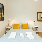 Rome Lux House Guest Rooms